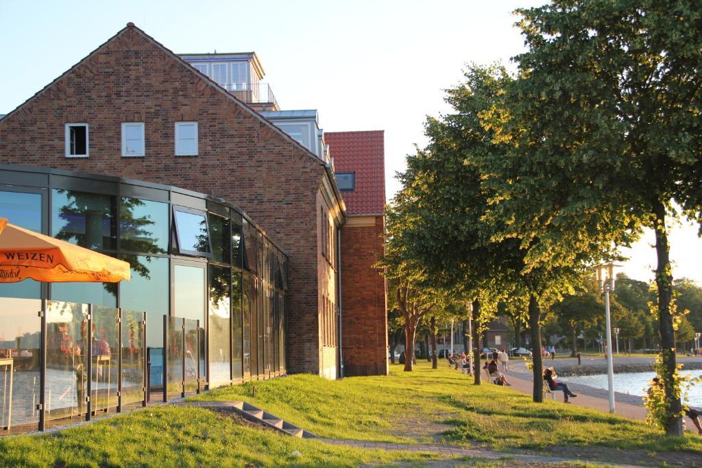 Hotel Hafenresidenz Stralsund Exterior foto